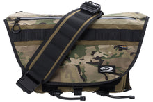 Load image into Gallery viewer, Messenger Bag type 2
